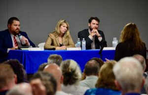 Neighbors and elected officials pack Lovettsville listening session against Valley North